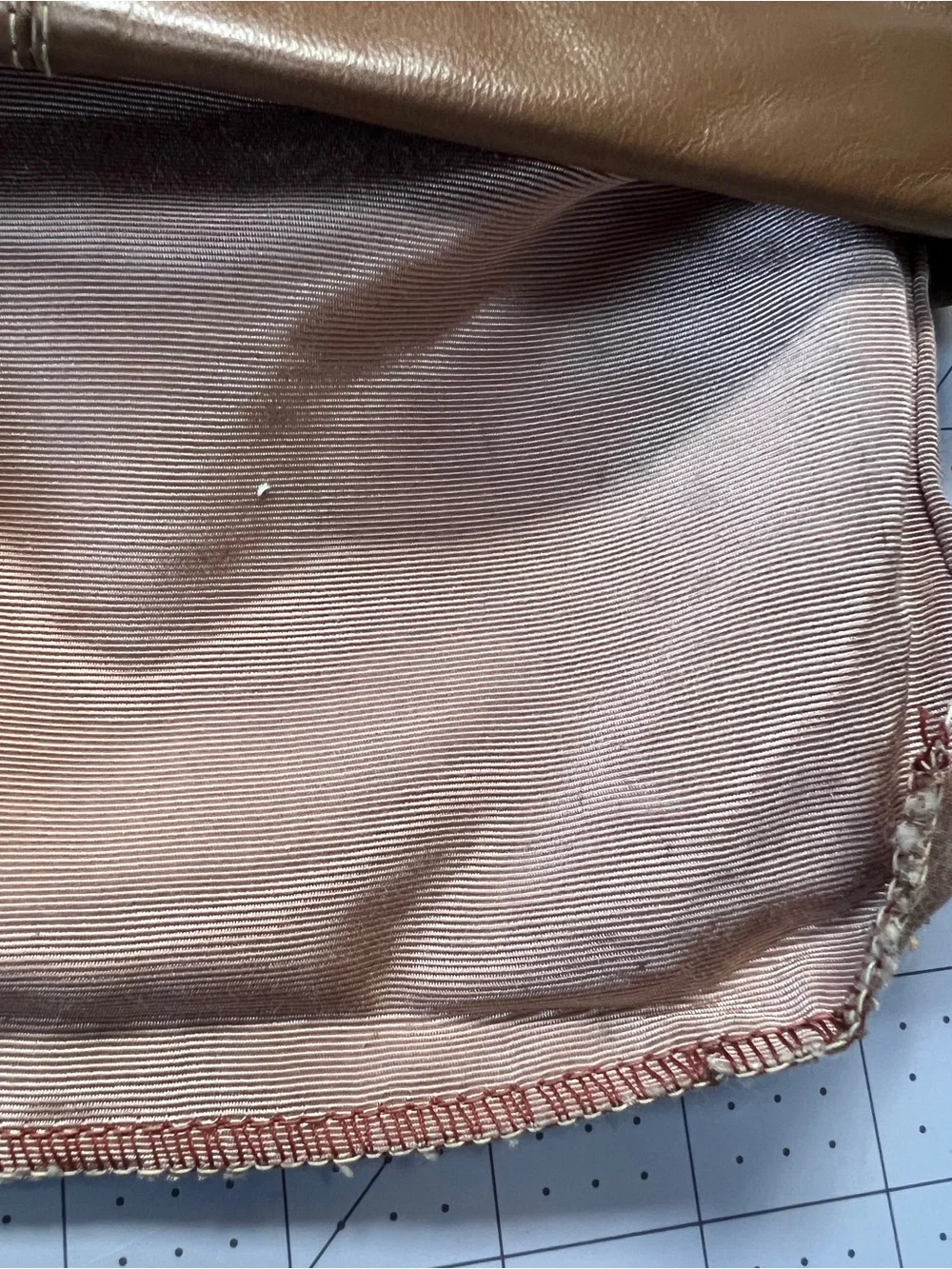 Vintage leather zippered